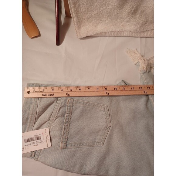 FREE PEOPLE Destroyed Jeans SIZE 26 - Picture 9 of 9